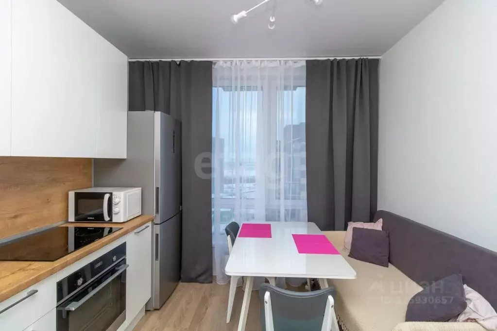 1-к кв. Тюменская область, Тюмень ул. Юрия Рогачева, 11к2 (30.0 м) - Фото 2