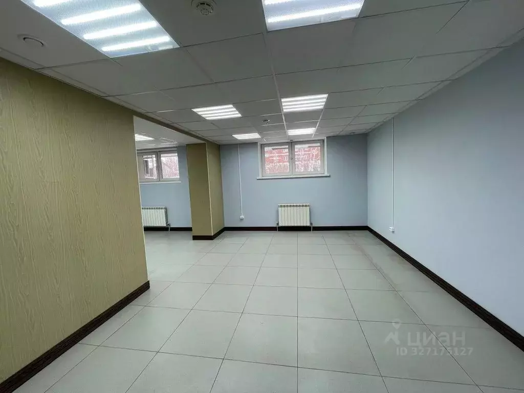 Офис в Свердловская область, Екатеринбург ул. Барвинка, 14 (42 м) - Фото 1