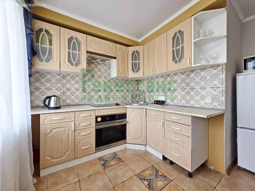 2-комнатная квартира: Брянск, улица Комарова, 57 (62.5 м) - Фото 1