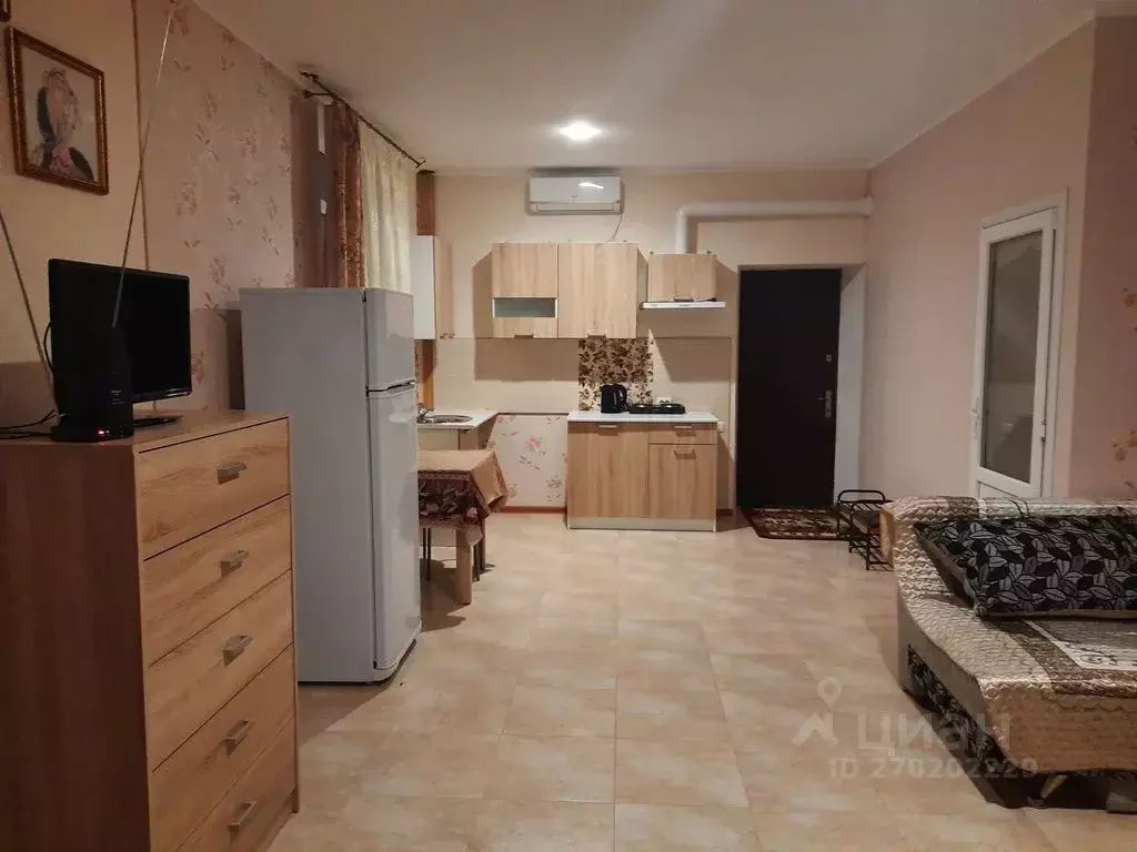 Студия Крым, Алупка ул. И. Левитана, 2 (34.0 м) - Фото 1