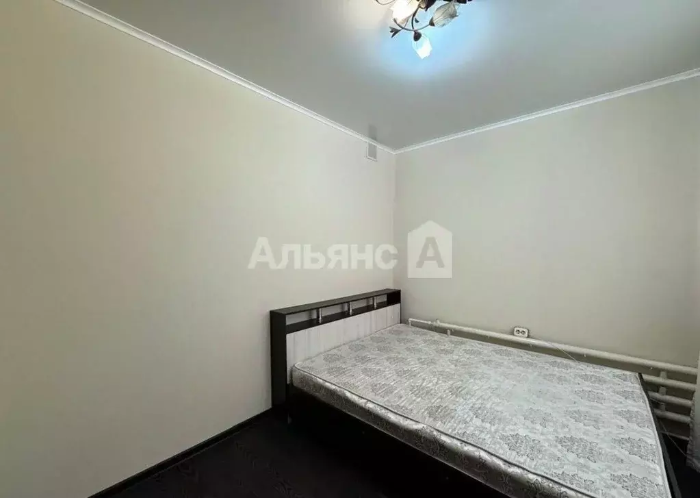 Комната Ростовская область, Шахты просп. Карла Маркса, 107 (30.0 м) - Фото 2