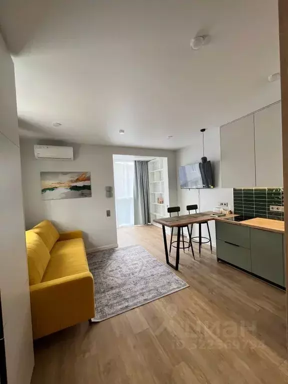 Студия Приморский край, Владивосток ул. Зеленый Бульвар, 27к1 (30.0 м) - Фото 1