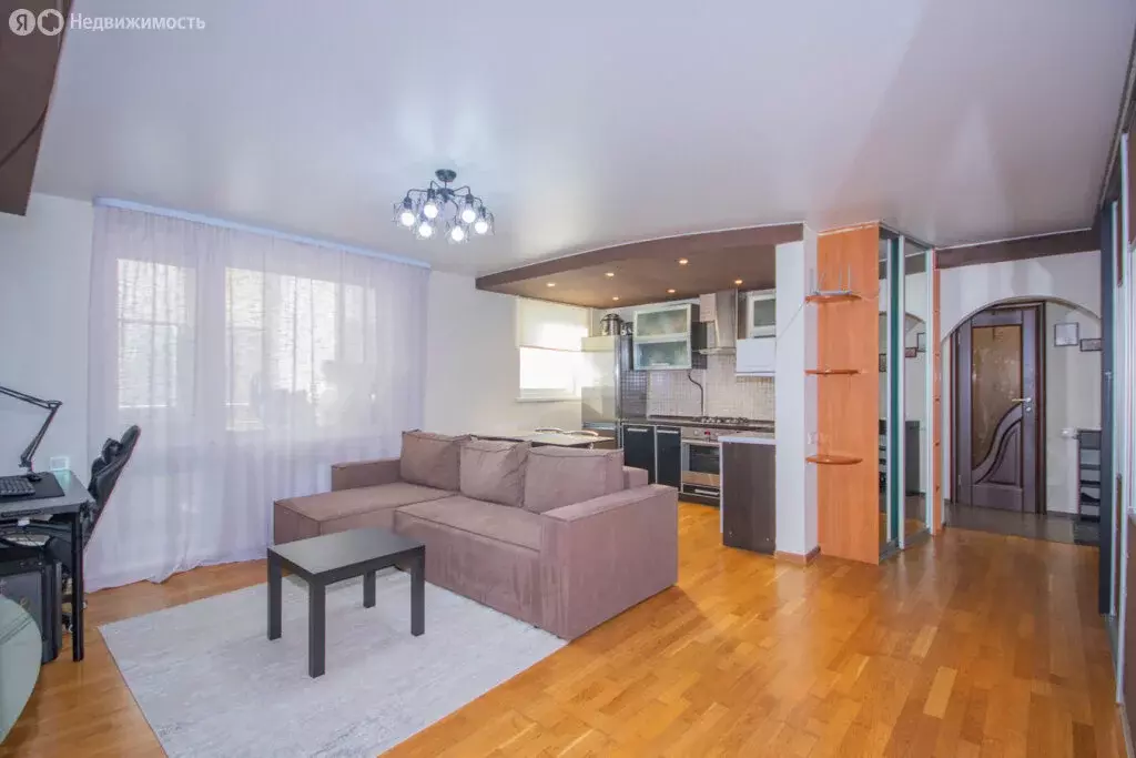 2-комнатная квартира: Екатеринбург, Сиреневый бульвар, 19 (42.9 м) - Фото 1