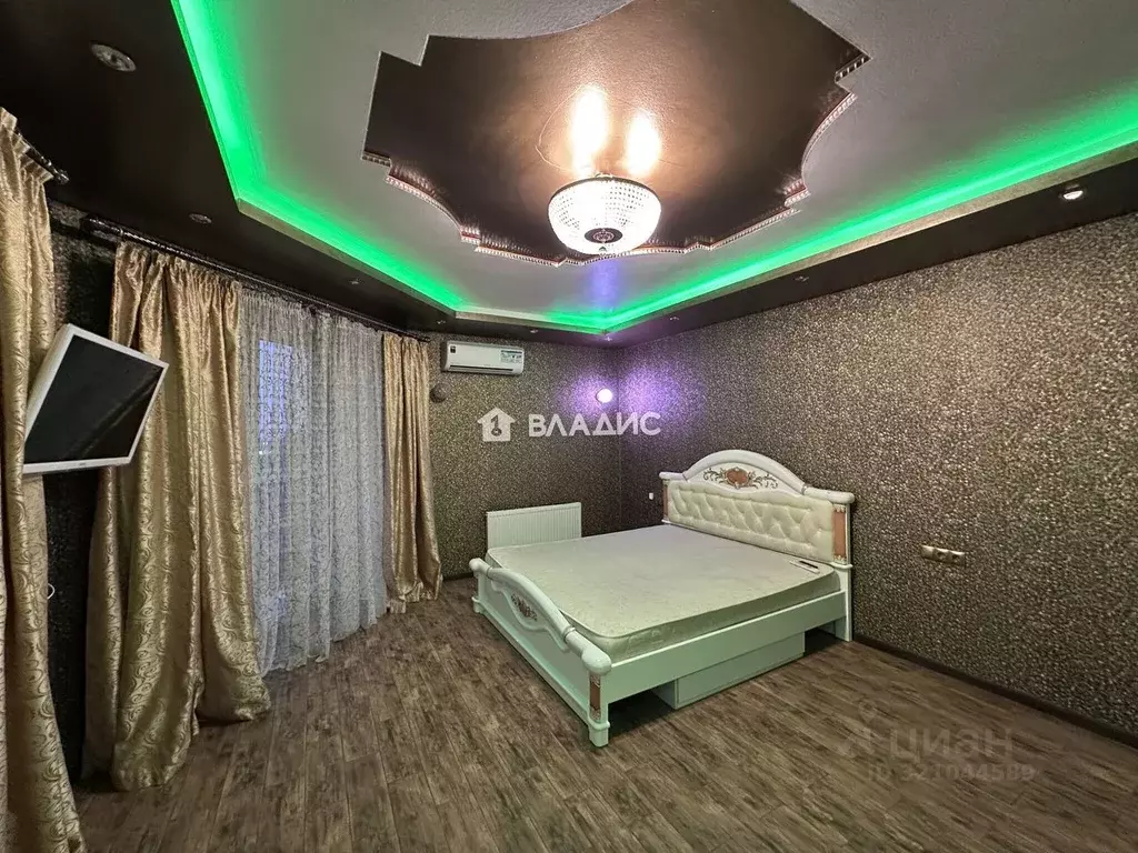 3-к кв. Волгоградская область, Волгоград Московская ул., 5А (126.0 м) - Фото 1