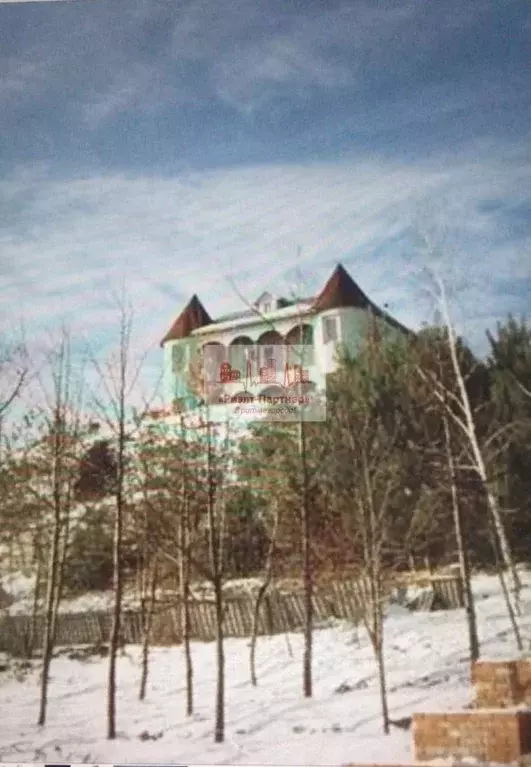 Коттедж в Саратовская область, пос. Красный Текстильщик ул. Песочная, ... - Фото 1