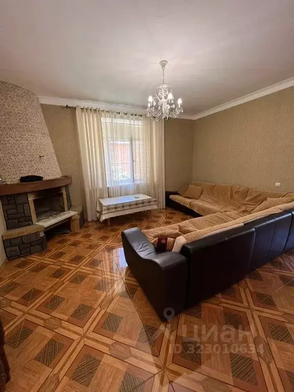 Дом в Дагестан, Карабудахкентский район, Манаскент с/пос, с. Манаскент ... - Фото 1