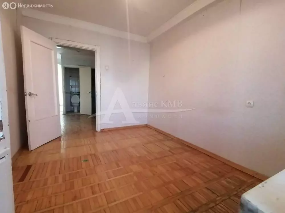 3-комнатная квартира: Кисловодск, улица Жмакина, 56 (67 м) - Фото 1