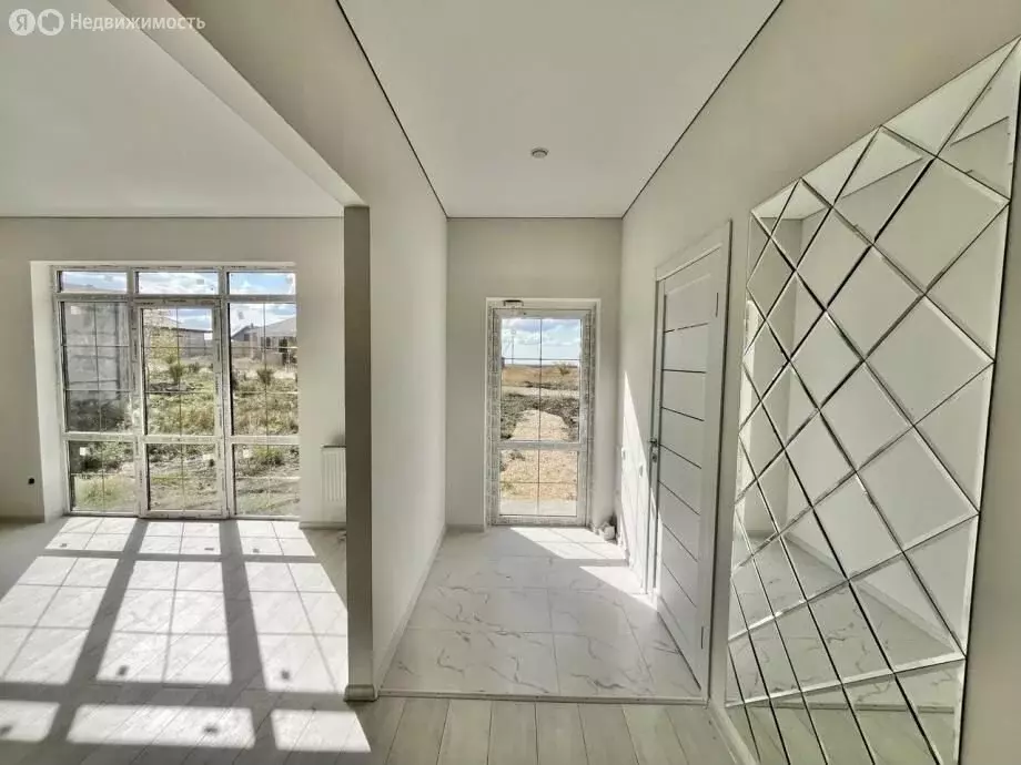 Дом в Симферополь, улица Острякова, 6 (120 м) - Фото 1