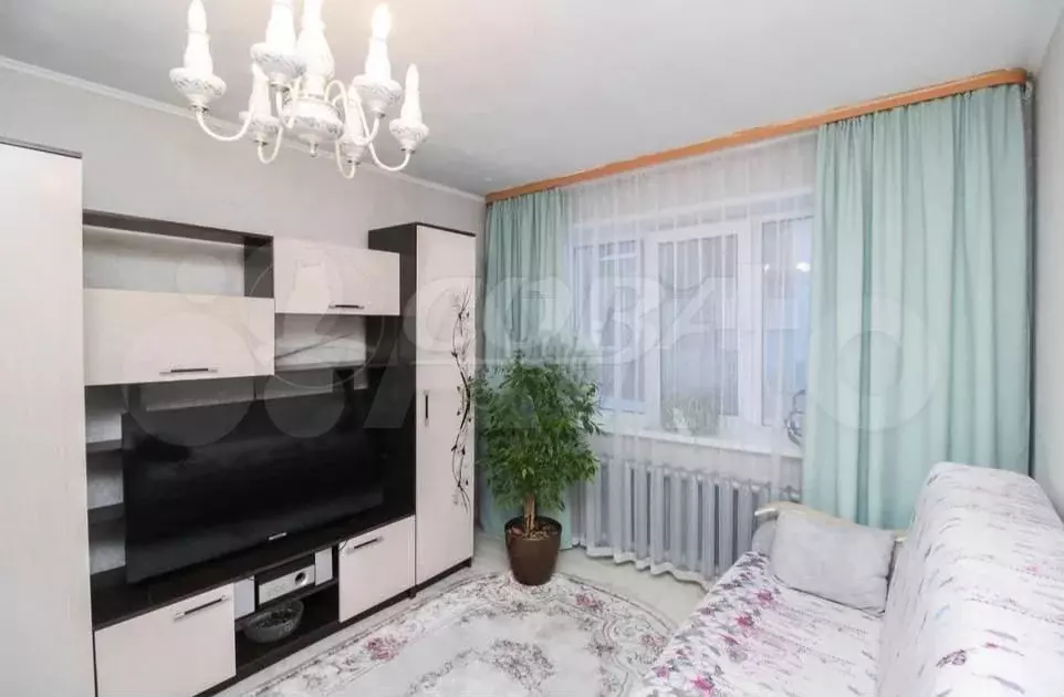 1-к. квартира, 30,7 м, 1/5 эт. - Фото 0