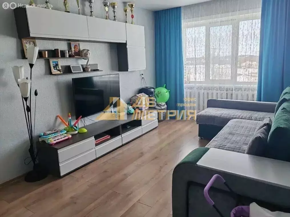3-комнатная квартира: Оха, улица Ленина, 50 (68.9 м) - Фото 1