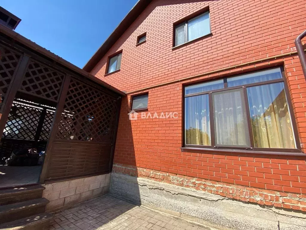 Дом в Белгородская область, Белгород ул. 8 Марта, 21 (176 м) - Фото 1
