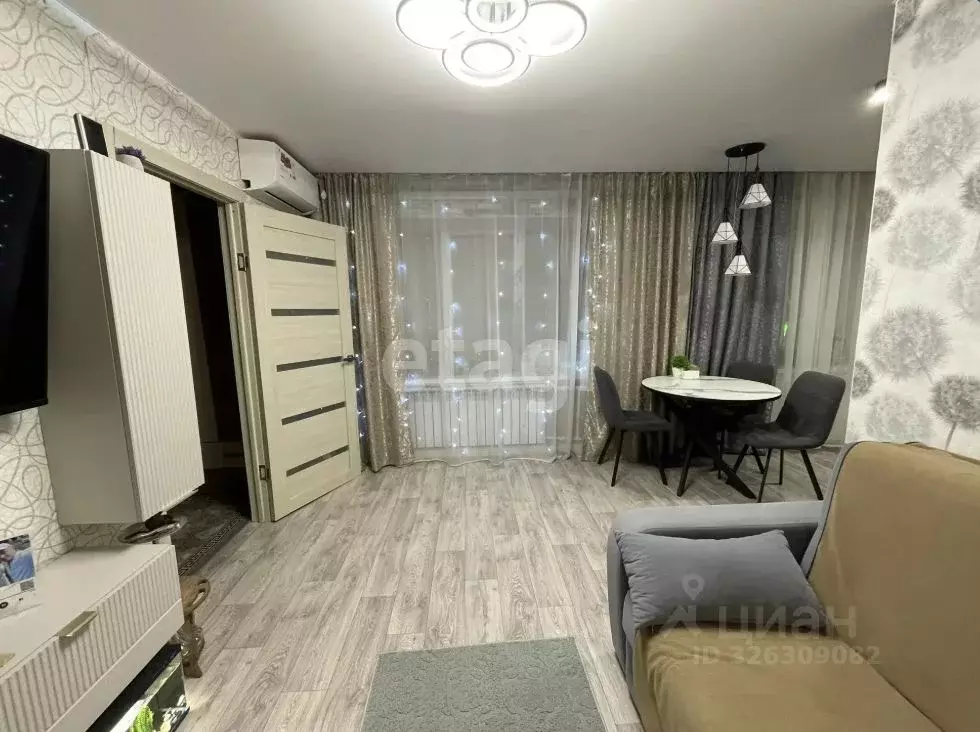 2-к кв. Омская область, Тара г. Тарское городское поселение, ул. Мира, ... - Фото 1