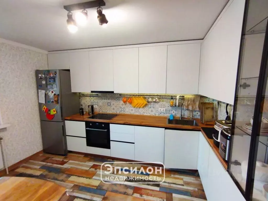 3-к кв. Курская область, Курск ул. Софьи Перовской, 18А (90.3 м) - Фото 1