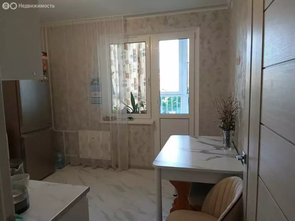 1-комнатная квартира: Анапа, улица Адмирала Пустошкина, 22к8 (42 м) - Фото 1