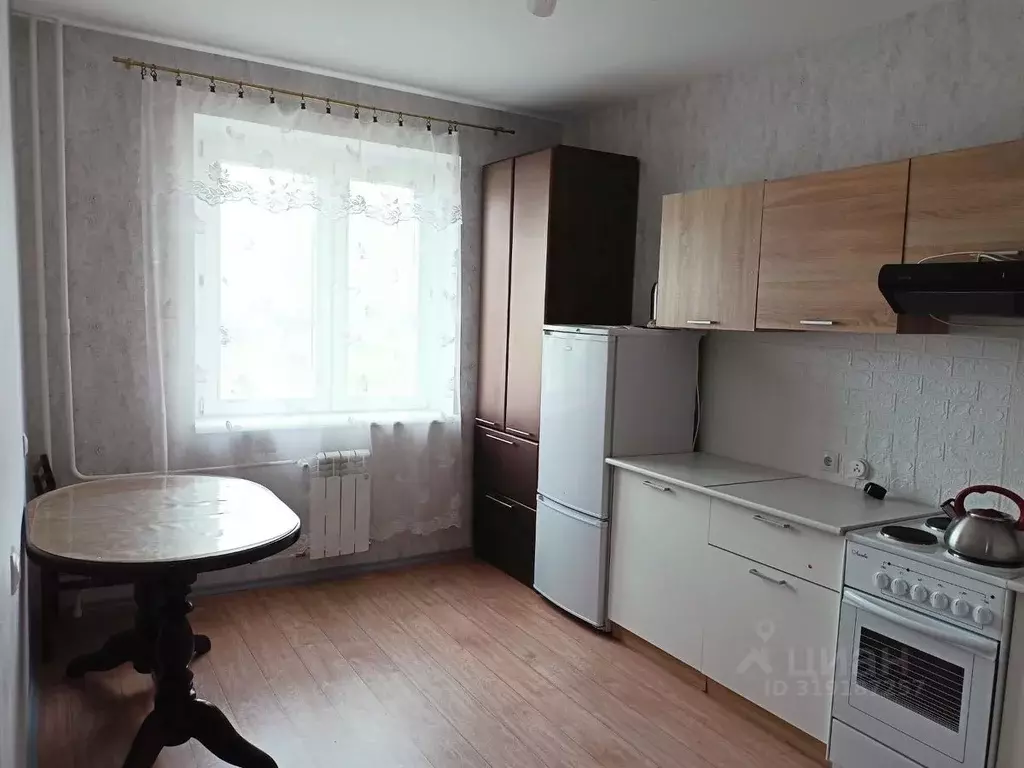 2-к кв. Омская область, Омск ул. Леонида Маслова, 3 (58.0 м) - Фото 0