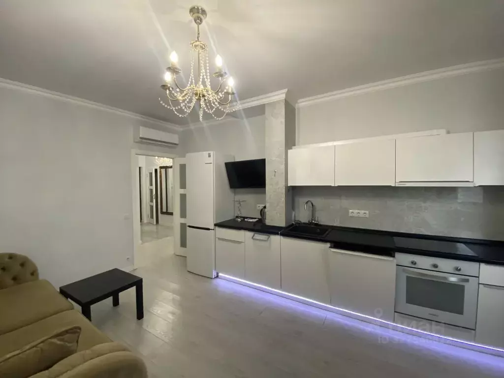 1-к кв. Москва просп. 60-летия Октября, 17 (53.0 м) - Фото 1