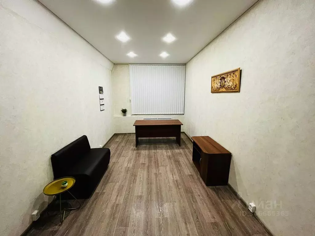 Офис в Челябинская область, Челябинск ул. Сони Кривой, 73 (17 м) - Фото 0