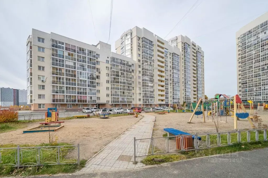 1-к кв. Свердловская область, Екатеринбург ул. Рощинская, 27 (40.0 м) - Фото 0