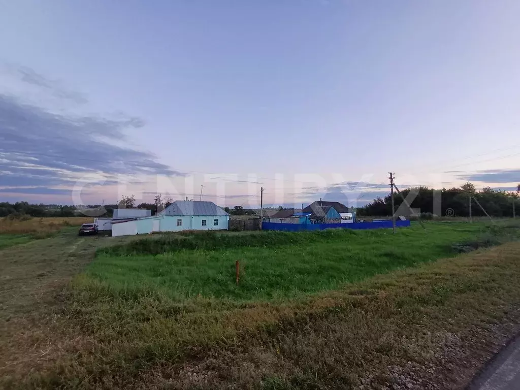 Дом в Липецкая область, Усманский муниципальный округ, с. Куликово ул. ... - Фото 1
