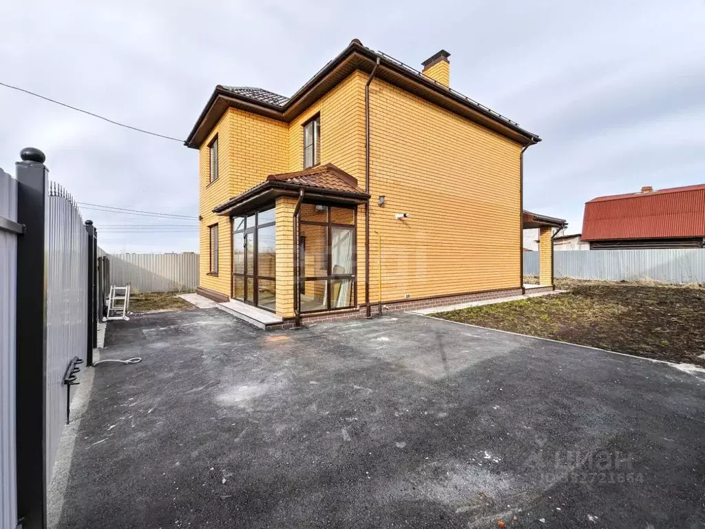 Дом в Тюменская область, Тюмень ул. Михаила Баранова (134 м) - Фото 1
