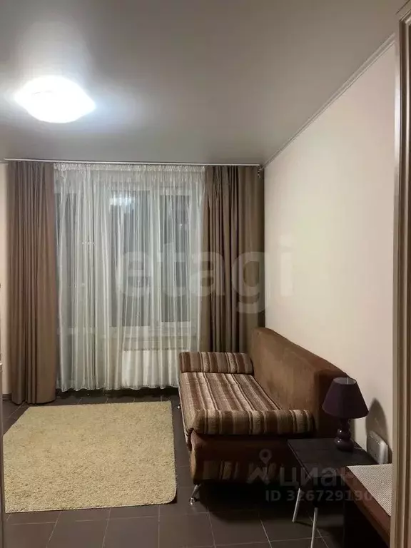 Студия Тюменская область, Тюмень ул. Фармана Салманова, 6 (27.0 м) - Фото 1