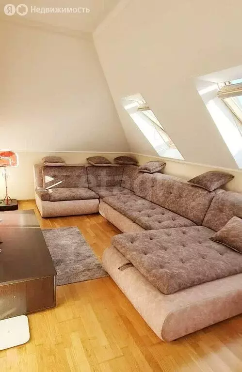 1-комнатная квартира: Геленджик, улица Адмирала Серебрякова, 18 (56 м) - Фото 0