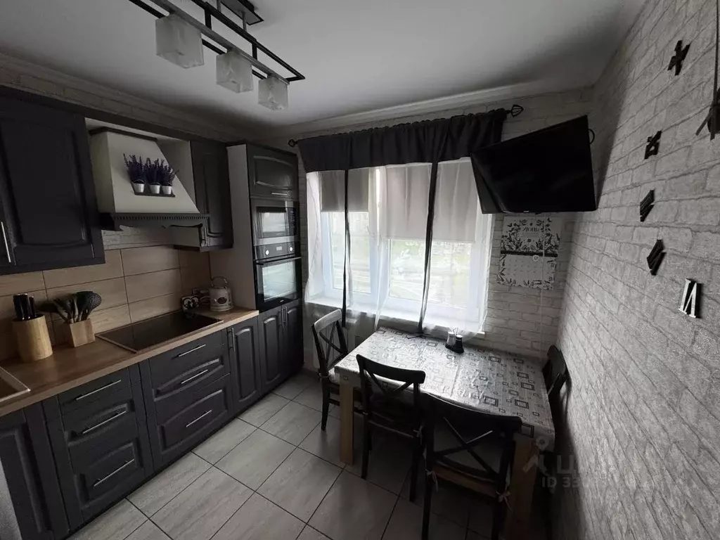 3-к кв. Москва Кастанаевская ул., 55к1 (73.0 м) - Фото 2