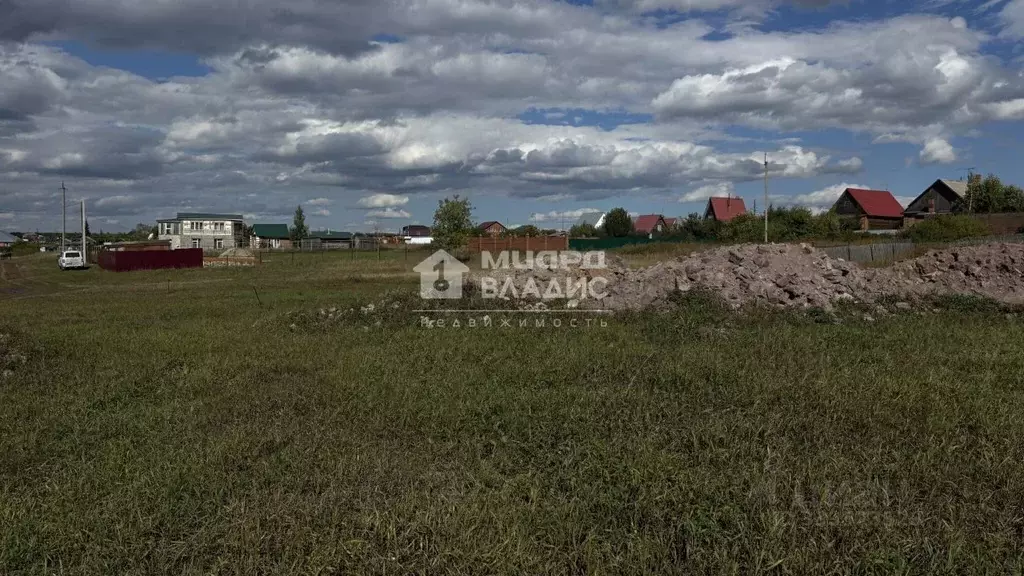 Участок в Омская область, Омский район муниципальный округ, д. ... - Фото 2