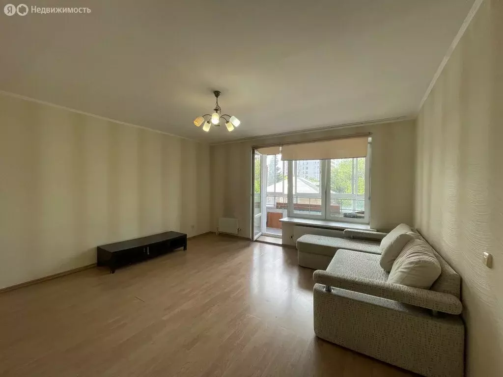 2-комнатная квартира: Екатеринбург, улица Щербакова, 39 (73 м) - Фото 1