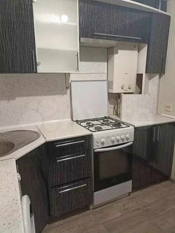 1-к. квартира, 34 м, 1/4 эт. - Фото 0
