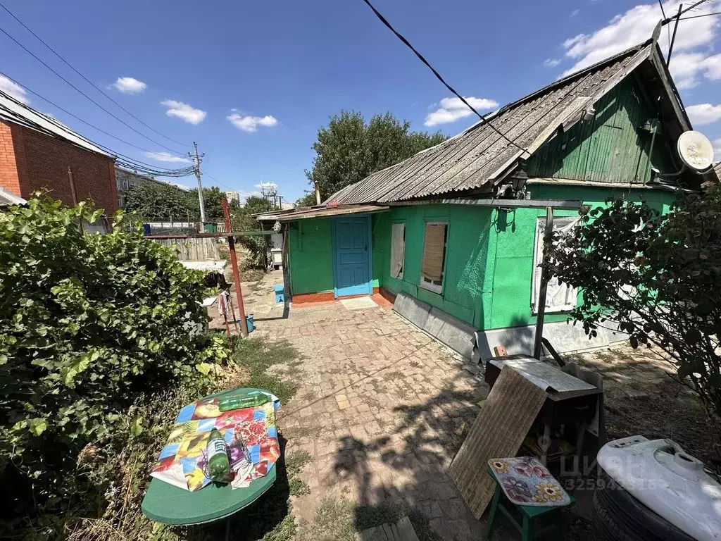 Дом в Краснодарский край, Краснодар ул. Имени Жлобы, 83 (67 м) - Фото 1