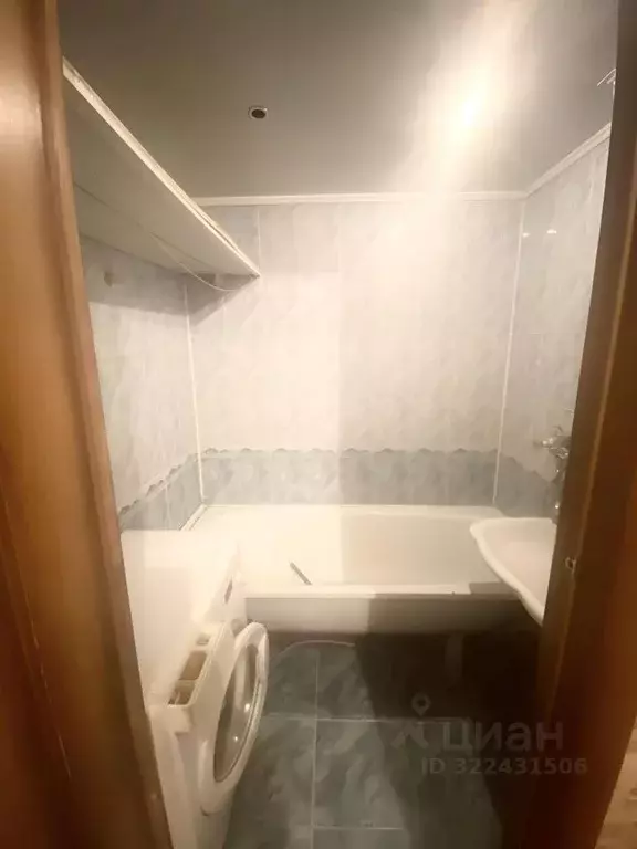 3-к кв. Курская область, Курск просп. Дружбы, 7 (61.0 м) - Фото 0