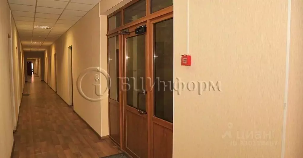 Офис в Санкт-Петербург Кузнецовская ул., 21 (19 м) - Фото 2