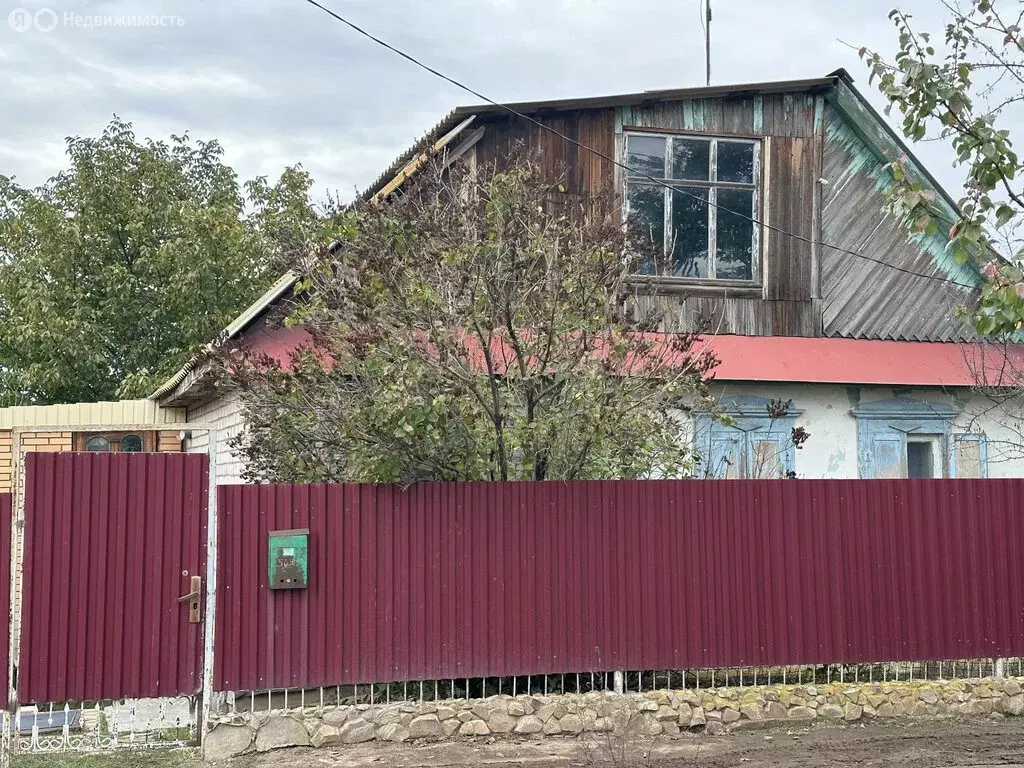 Дом в Астрахань, 1-я Заречная улица, 56 (50 м) - Фото 1