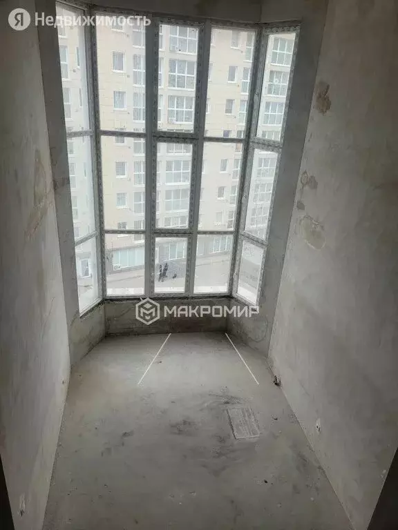 3-комнатная квартира: Калининград, Стрелецкая улица, 21в (111.9 м) - Фото 0