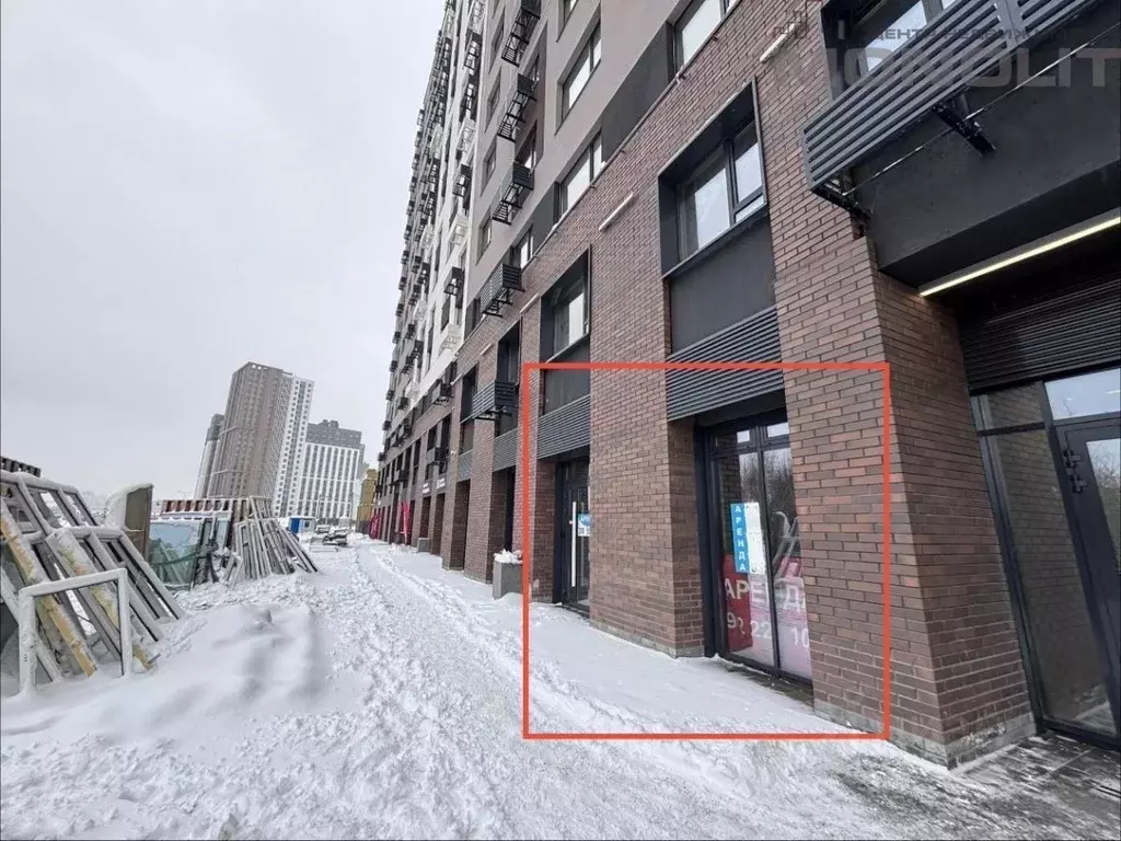 Торговая площадь в Свердловская область, Екатеринбург ул. Академика ... - Фото 2