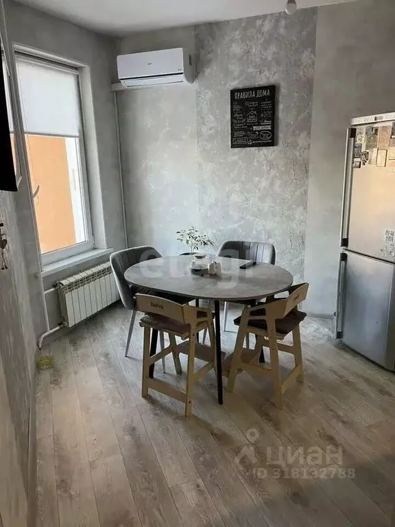 1-к кв. Самарская область, Тольятти ул. 40 лет Победы, 15Б (37.0 м) - Фото 0