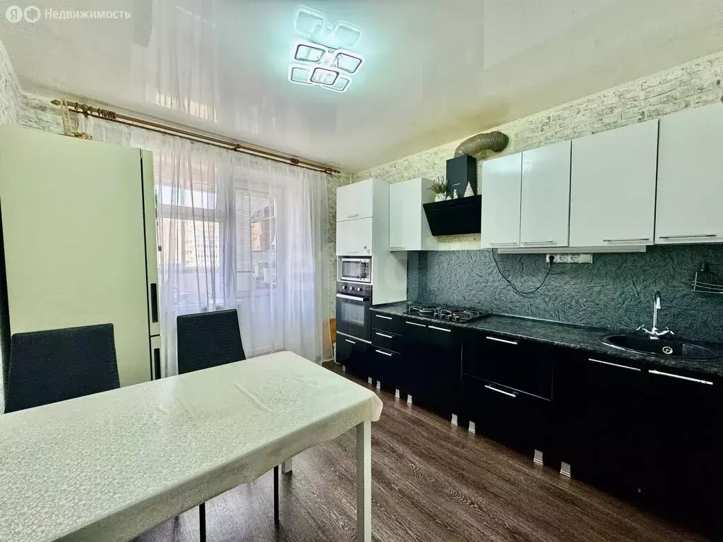 2-комнатная квартира: Стерлитамак, улица Строителей, 28 (54 м) - Фото 2