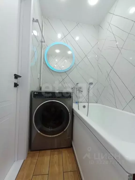 1-к кв. Татарстан, Альметьевск просп. Строителей, 11А (35.0 м) - Фото 2