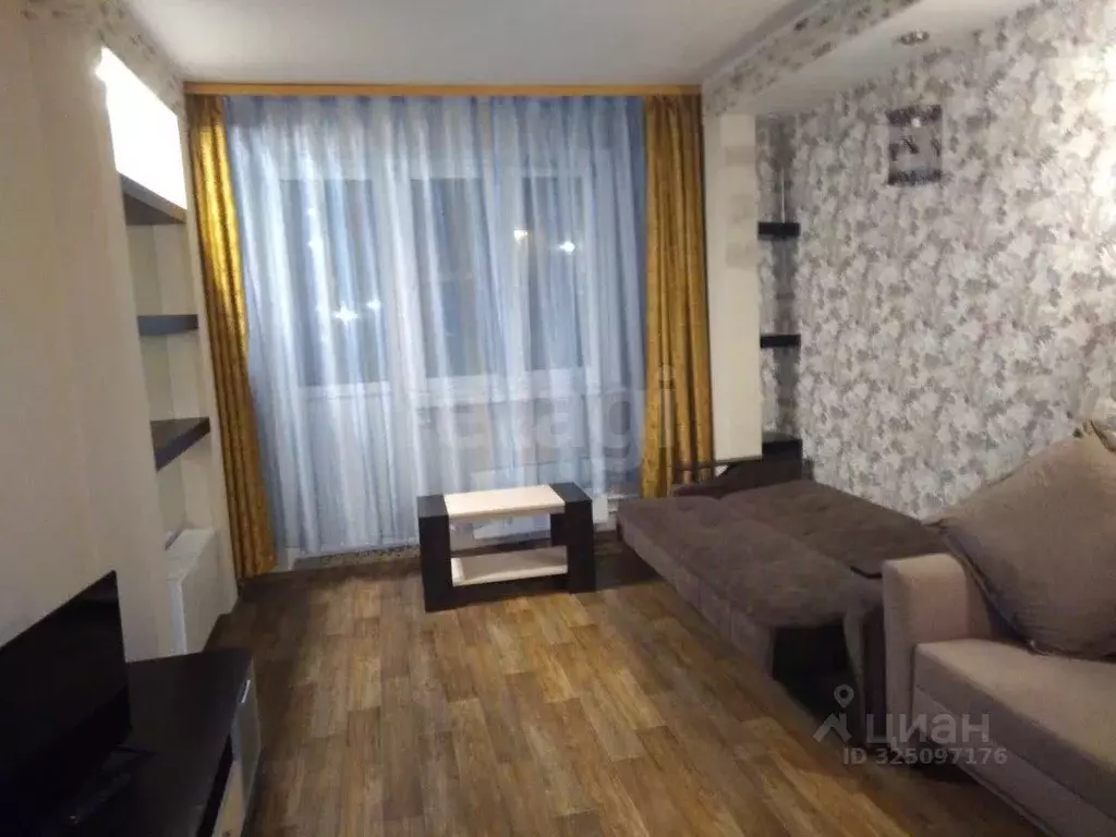 2-к кв. Тюменская область, Тюмень ул. Василия Гольцова, 2к3 (54.0 м) - Фото 1