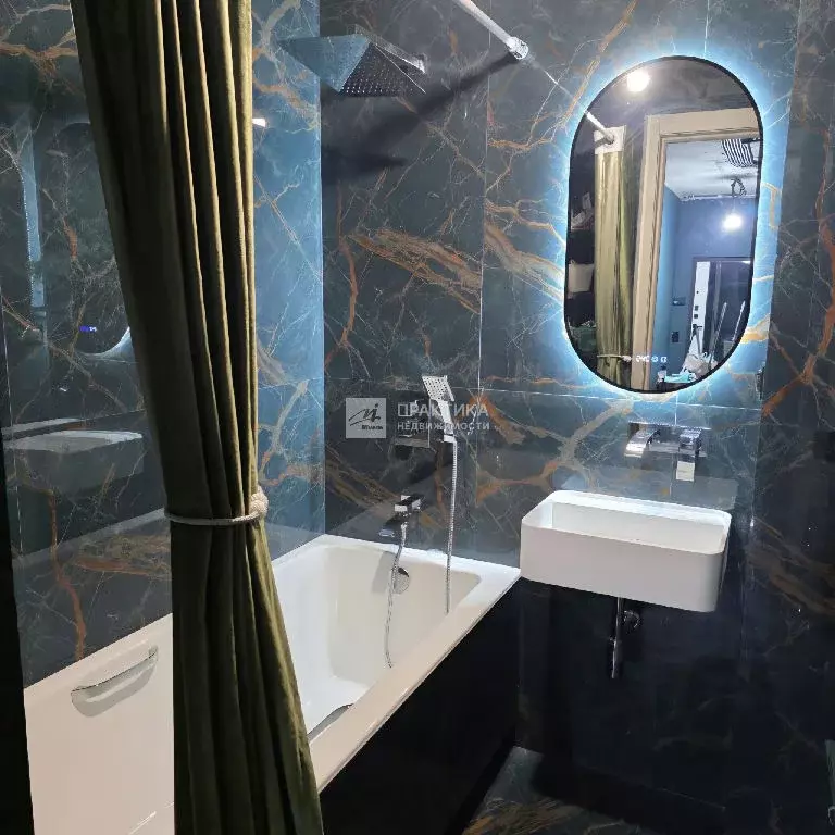 Продается 4-комнатная квартира - Фото 1