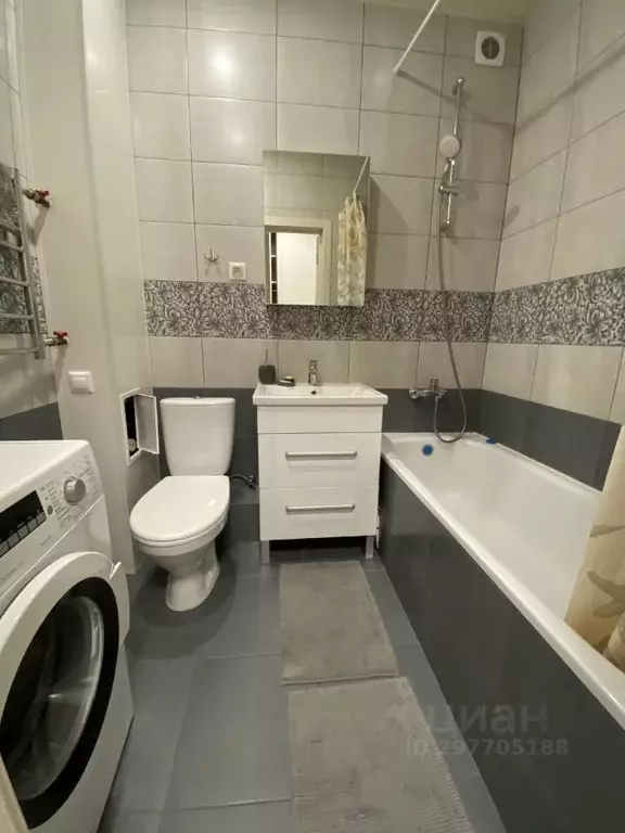 1-к кв. Самарская область, Тольятти Московский просп., 55 (40.0 м) - Фото 0