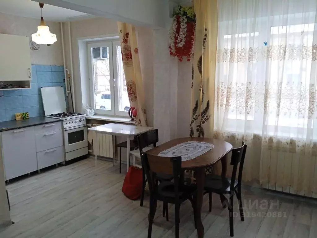 2-к кв. Красноярский край, Красноярск ул. Щербакова, 2 (45.0 м) - Фото 1