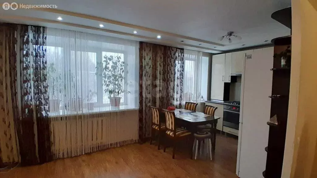 1-комнатная квартира: Ижевск, улица Ворошилова, 107 (59.6 м) - Фото 2