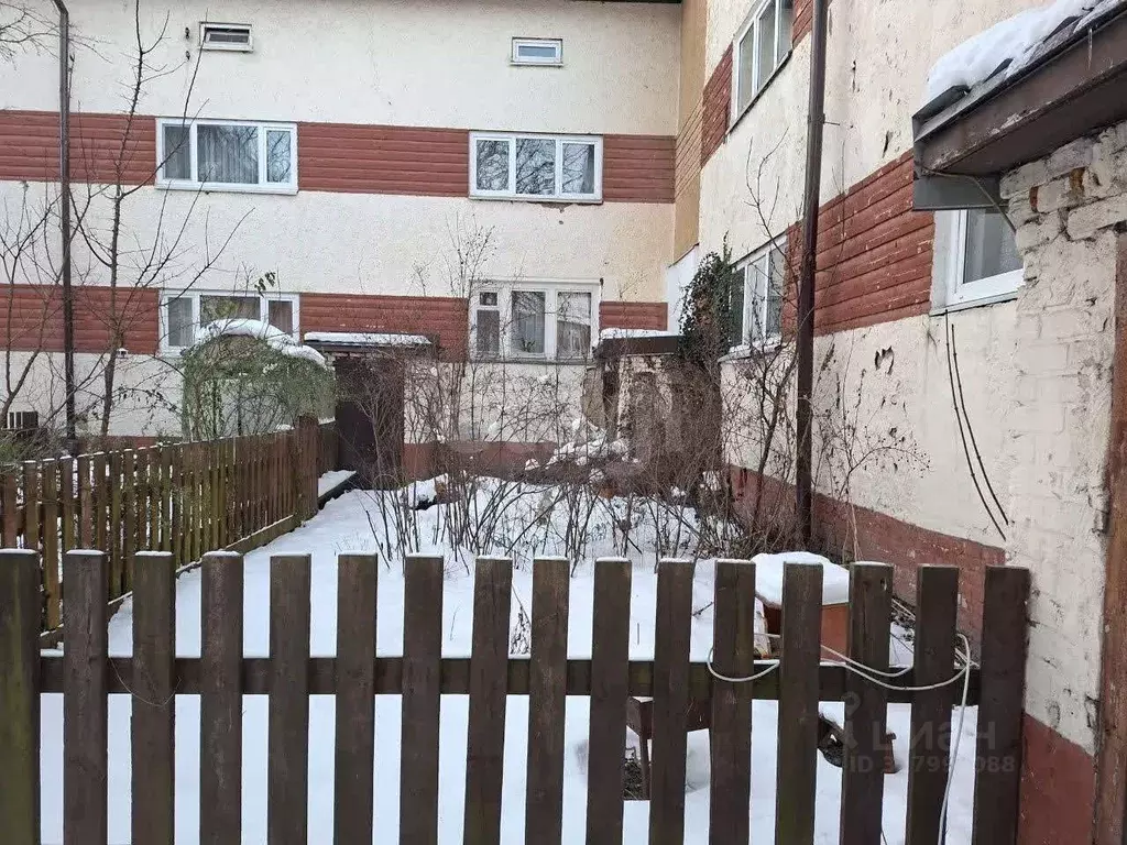 1-к кв. Калининградская область, Калининград Сосновая ул., 3 (45.0 м) - Фото 2