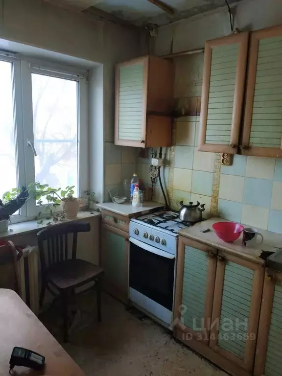 4-к кв. Омская область, Омск Заозерный мкр, ул. Коммунальная, 15 (60.0 ... - Фото 1