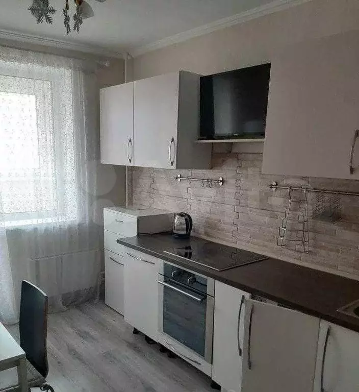 1-к. квартира, 40 м, 13/23 эт. - Фото 0