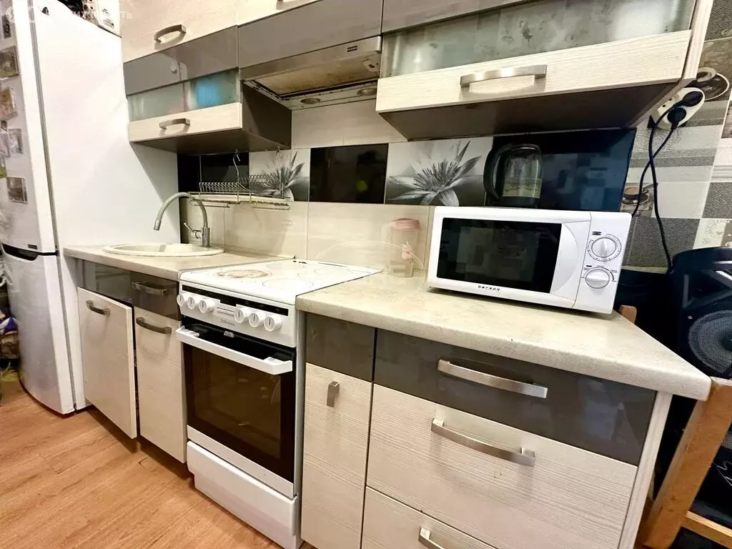 1-комнатная квартира: Калининград, улица Александра Суворова, 29 (35.5 ... - Фото 0