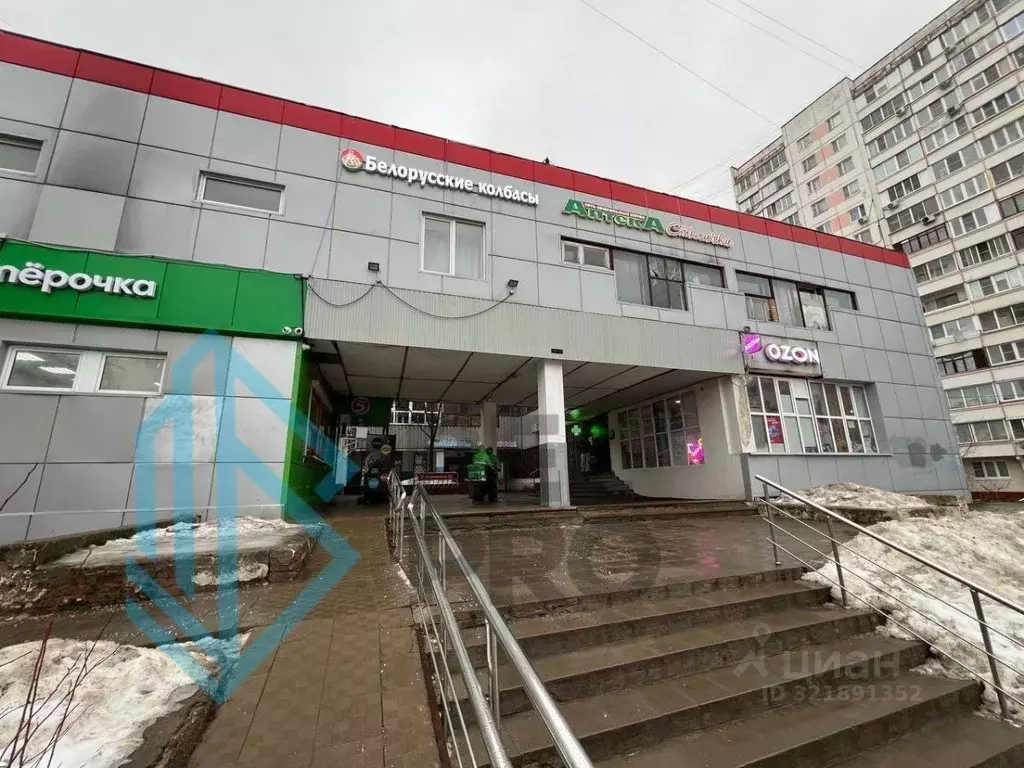 Торговая площадь в Московская область, Лобня Кольцевая ул., 1 (131 м) - Фото 0