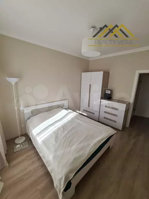 2-к. квартира, 60 м, 18/23 эт. - Фото 1